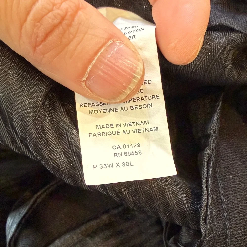 Laboratory Lord & Taylor Man Black Jogger Pants 33x30  NWT
